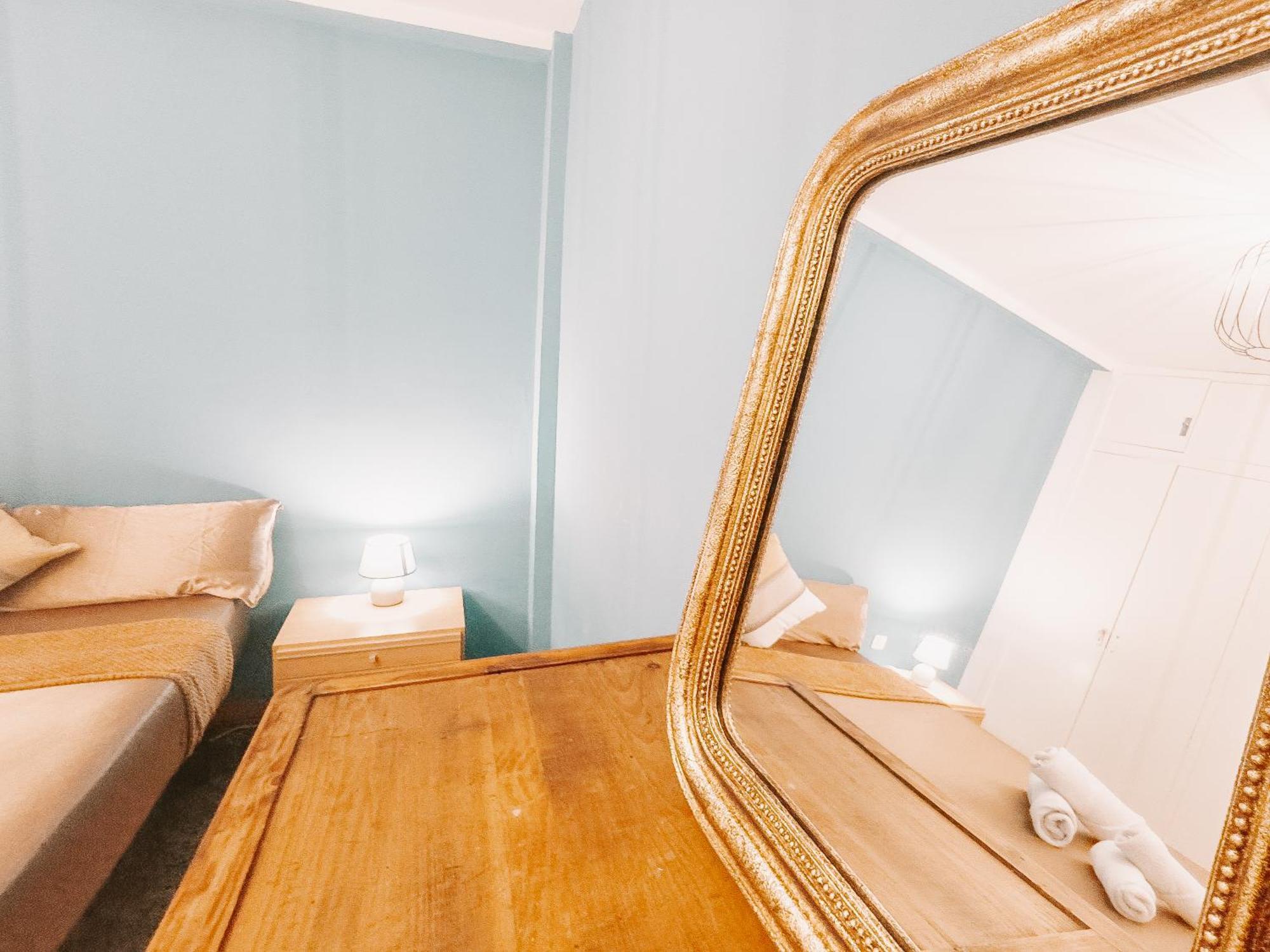 Lovely Rooms In Shared Apartment Gracia Neighborhood Barcelona Bagian luar foto